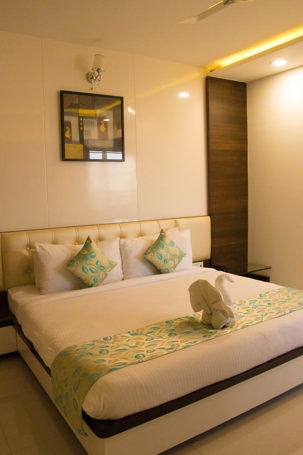 Regenta Central Indore Exterior photo